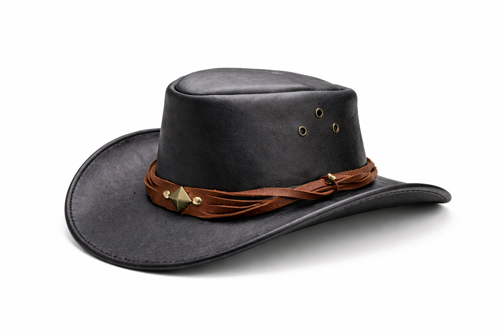 Käsintehty musta nahkainen cowboy-hattu